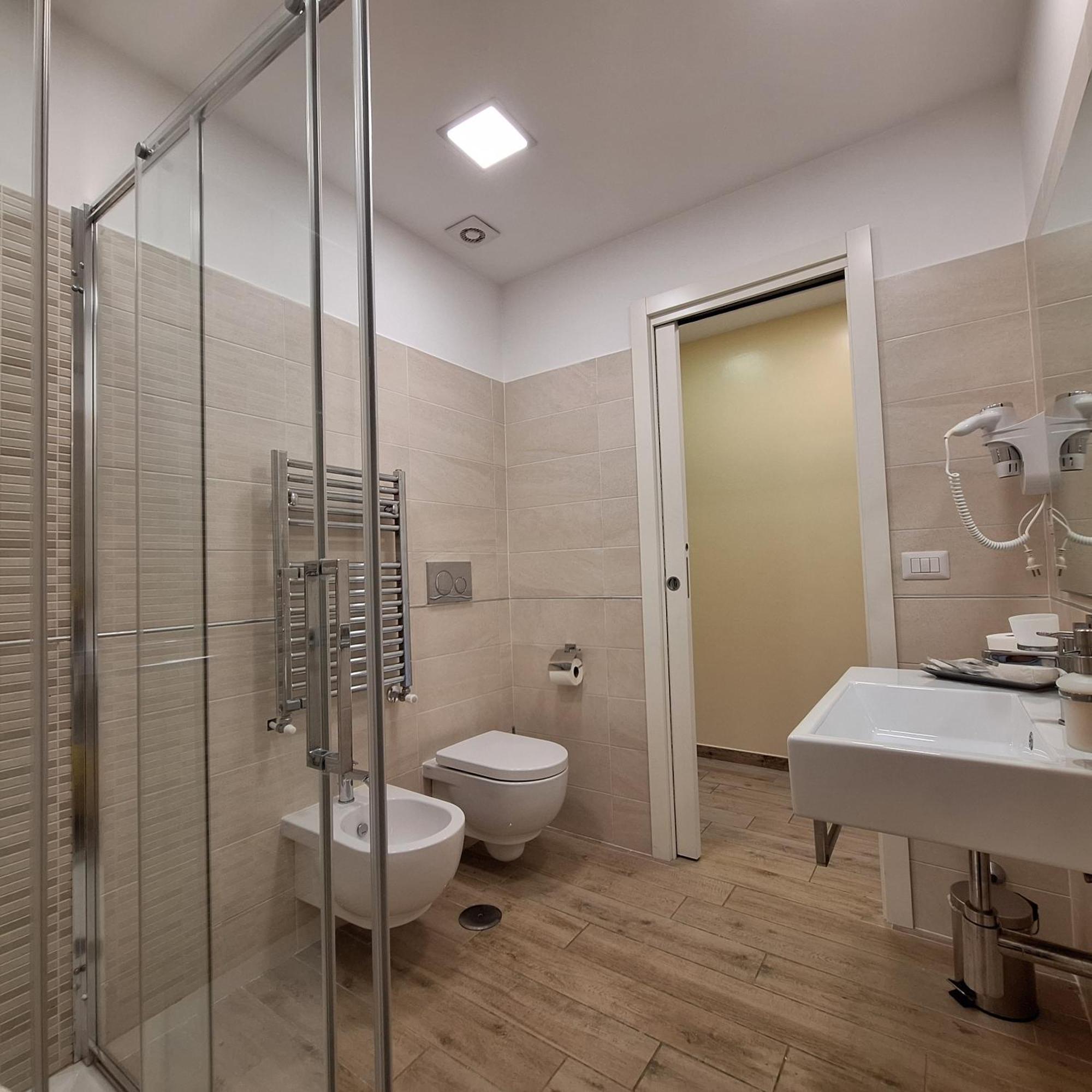 Residenze Serventi Longhi Rom Exteriör bild